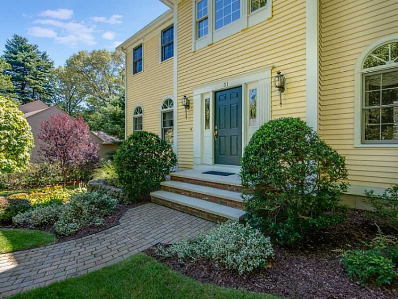 31 Aspen Ln unit 31, Greenville, RI 02828 - photo 1