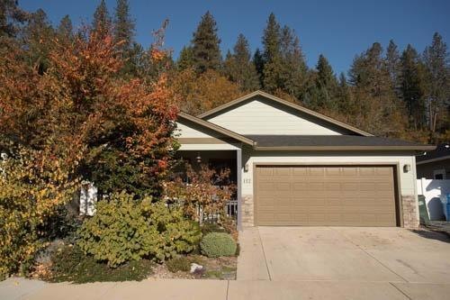 112 Sienna Way, Rogue River, OR 97537 - photo 1