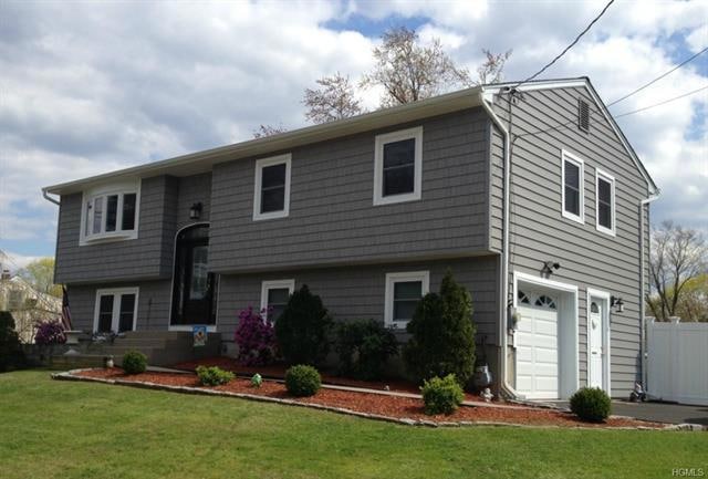 11 Townline Rd, Nanuet, NY 10954 - photo 1