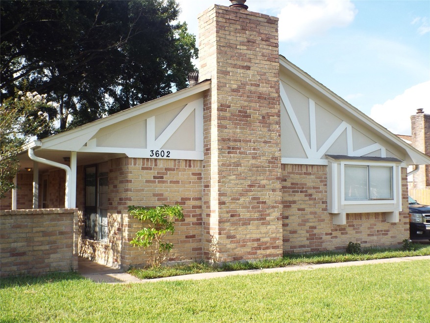 3602 Mayfield Oaks Ln, Houston, TX 77088 - photo 1