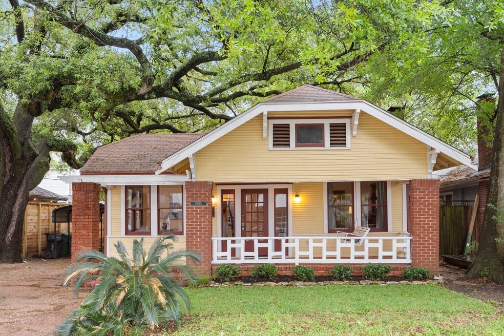 1805 Fairview St, Houston, TX 77006 - photo 1