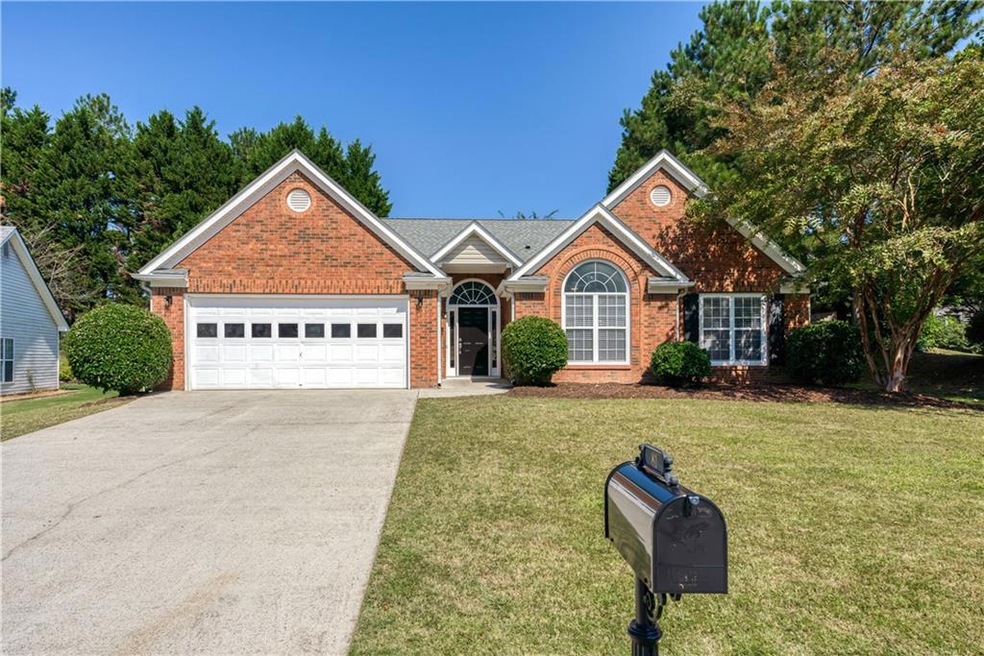 81 Morning Glen Ct, Suwanee, GA 30024 - photo 1