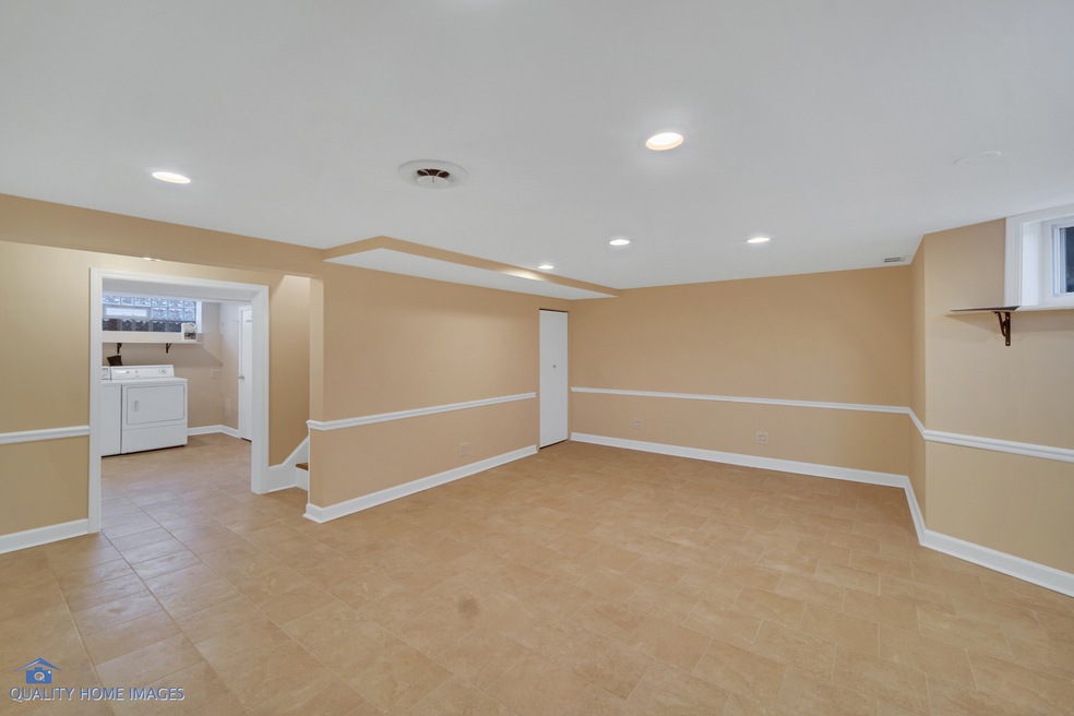 305 S West Ave, Elmhurst, IL 60126 - photo 1