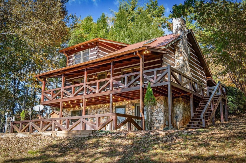 212 Dogpatch Ln, Blue Ridge, GA 30513 - photo 1