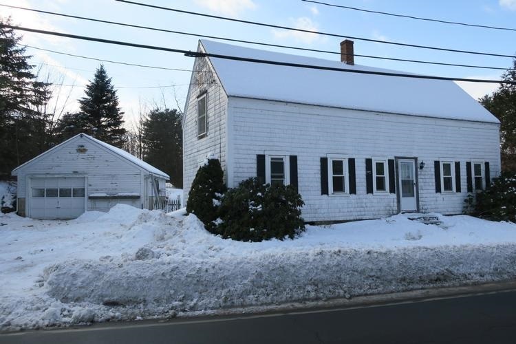 317 Meadow St, Sanbornville, NH 03872 - photo 1