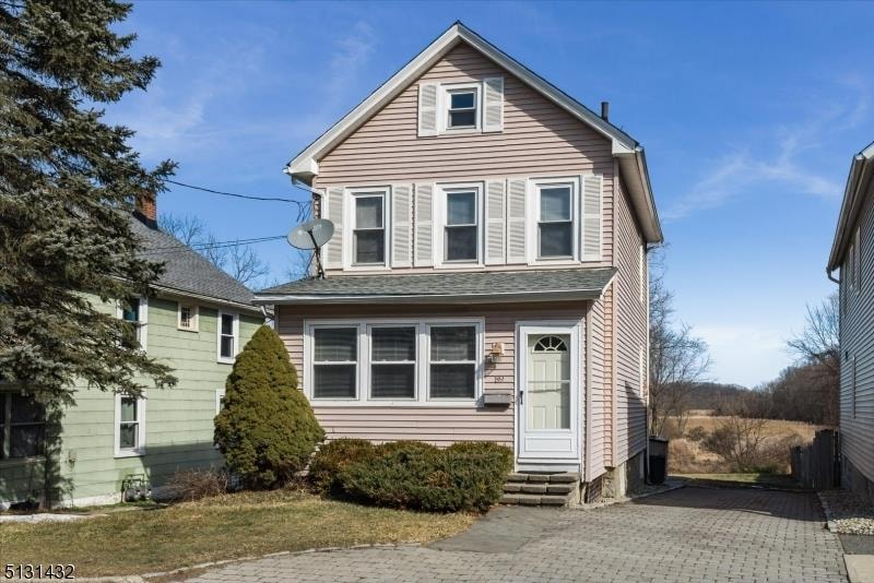 89 Trinity St, Newton, NJ 07860 - photo 1