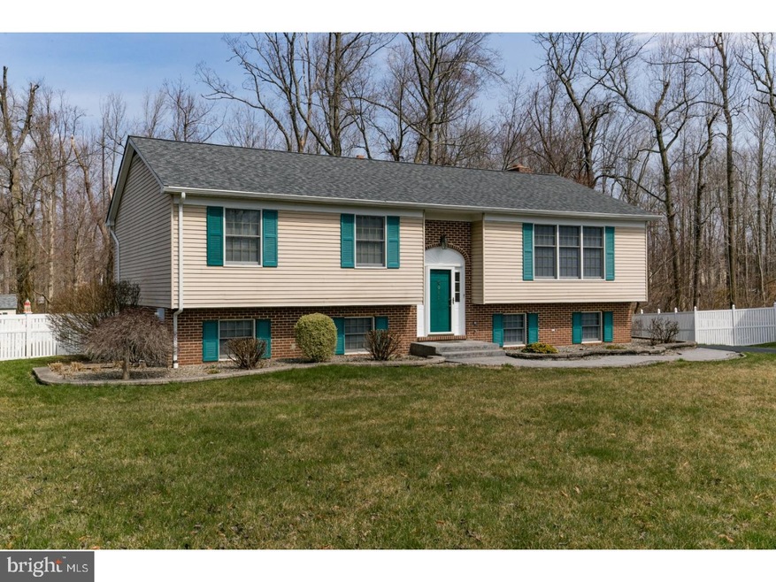 902 Sugar Pine Dr, Bear, DE 19701 - photo 1