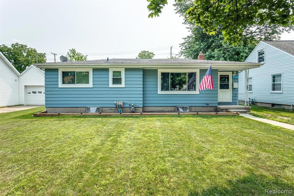2214 White St (2 of 39).jpg