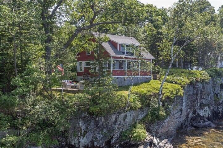 Pending $1,025,000