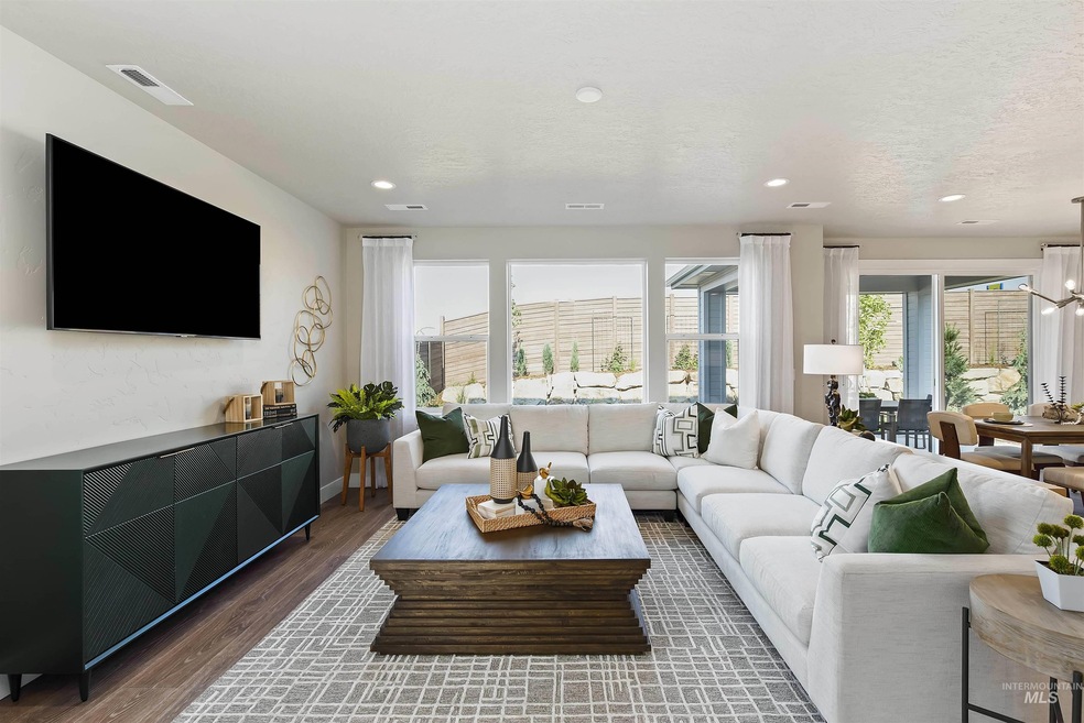 5591 W Aralia Dr, Meridian, ID 83646 - photo 1