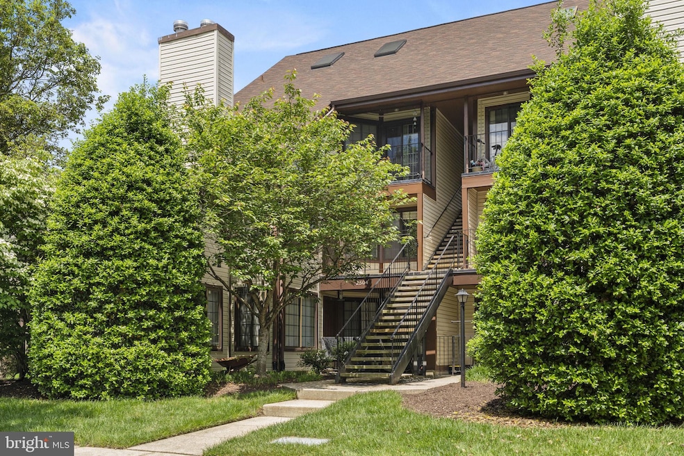 2504 Airy Hill Cir unit 1C, Crofton, MD 21114 - photo 1