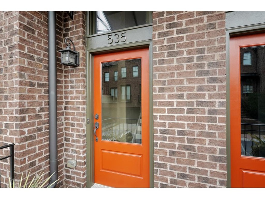 535 Canton Walk unit 535, Roswell, GA 30075 - photo 1