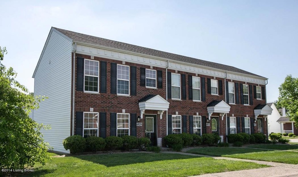 6929 Arbor Creek Dr, Louisville, KY 40228 - photo 1