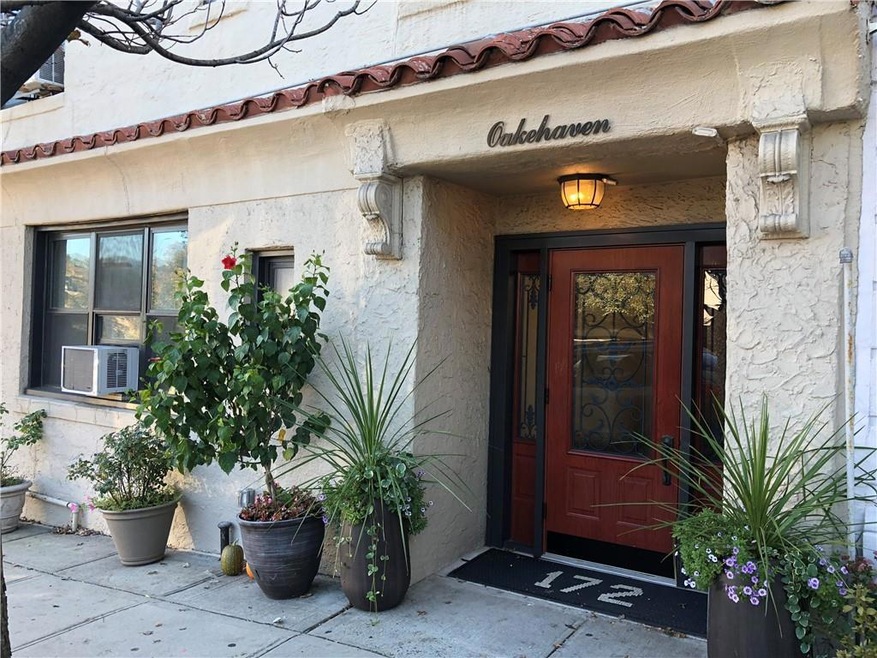 172 Myrtle Blvd unit 1A, Larchmont, NY 10538 - photo 1