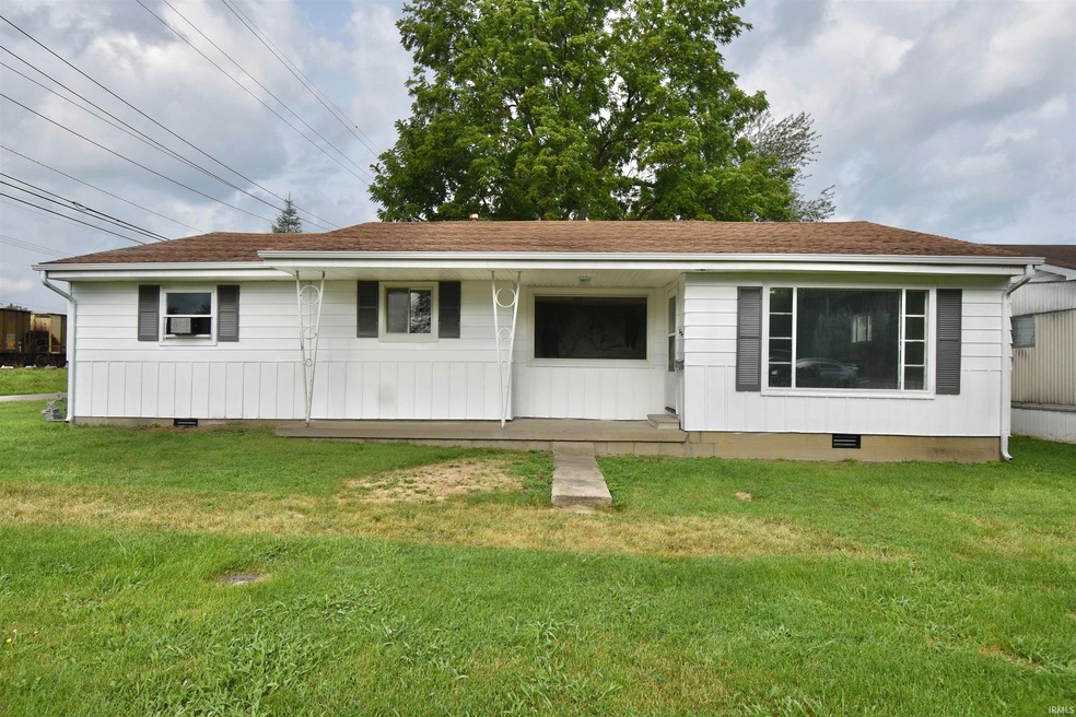 240 7th St SE, Linton, IN 47441 - photo 1