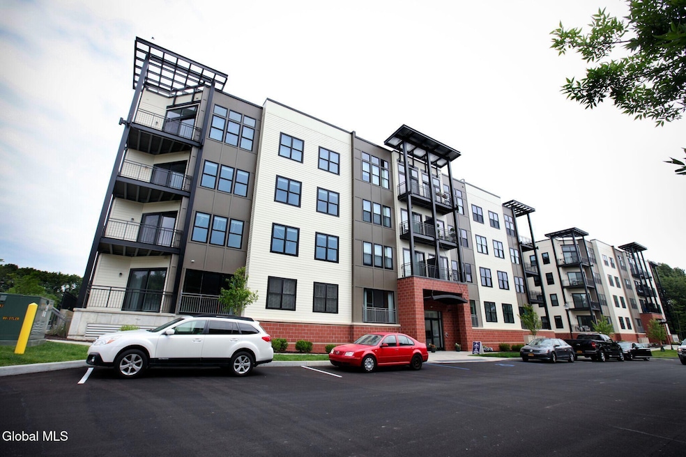 For Rent $2,243/month