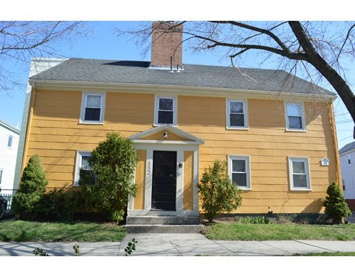 152 Boston St unit 1, Salem, MA 01970 - photo 1