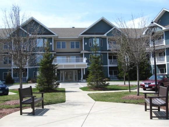 65 Hawthorne Dr unit 317, Bedford, NH 03110 - photo 1