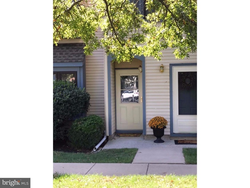 40 Wyndham Place, Trenton, NJ 08691 - photo 1