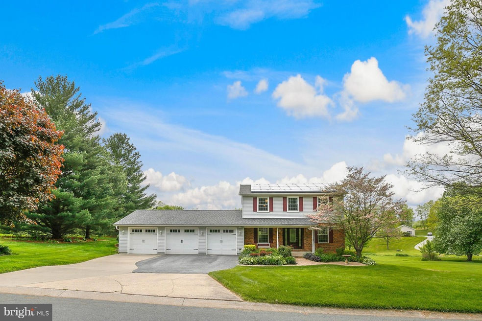 330 Kingston Cir, Sykesville, MD 21784 - photo 1