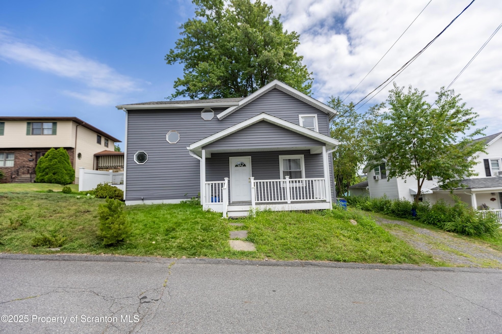 969 Throop St, Dunmore, PA 18512 - photo 1