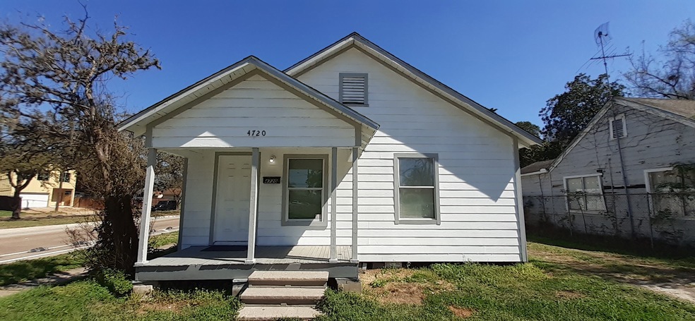 4720 Siegel St, Houston, TX 77009 - photo 1