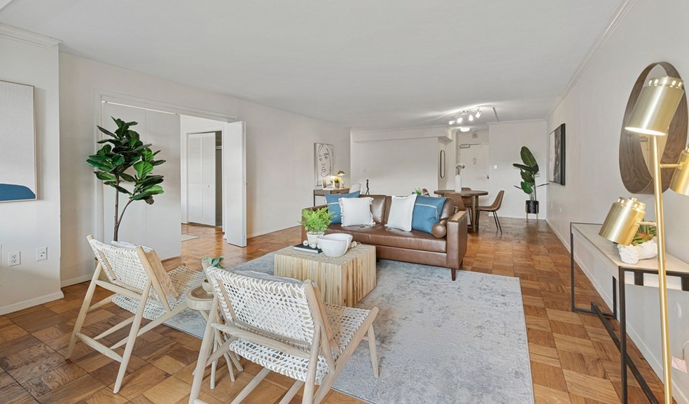 9 Hawthorne Place unit 7N, Boston, MA 02114 - photo 1