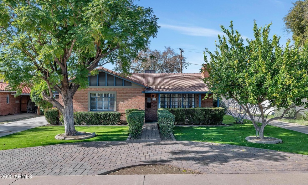 Sold $700,000 • Co-Listing Agent