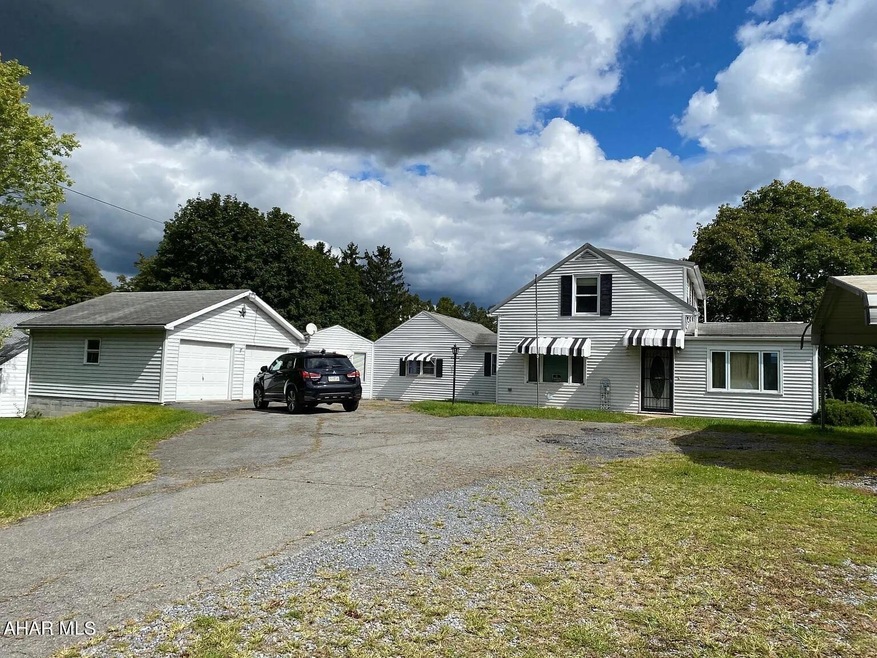 7537 Lincoln Hwy, Bedford, PA 15522 - photo 1