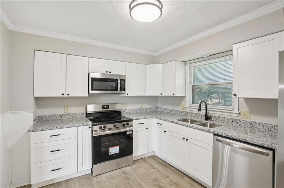 Under Contract $249,000