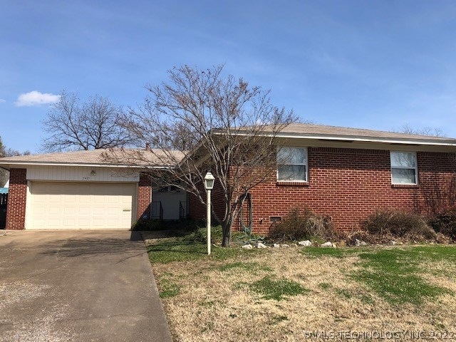 Full Brick home with 3 car driveway.