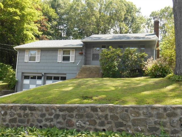 123 Pineridge Rd, Waterbury, CT 06706 - photo 1