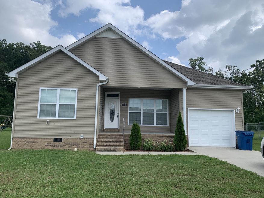 253 John Mark Ct, Manchester, TN 37355 - photo 1