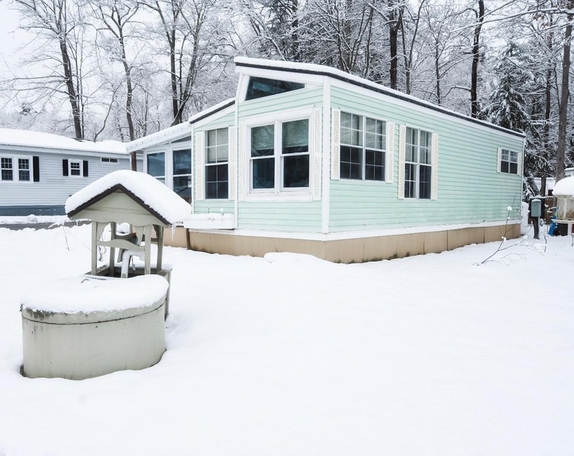 2 Grandma's, Danville, NH 03819 - photo 1