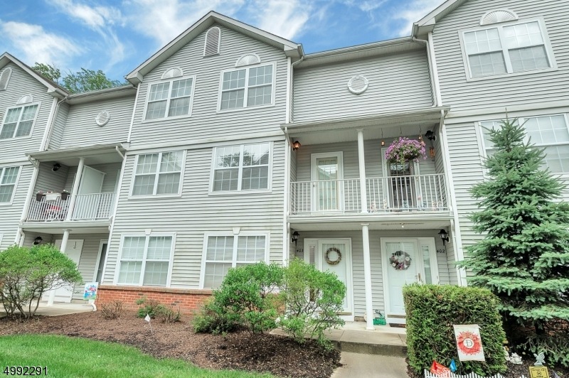 403 Tulsa Ct unit 67B03, Hackettstown, NJ 07840 - photo 1