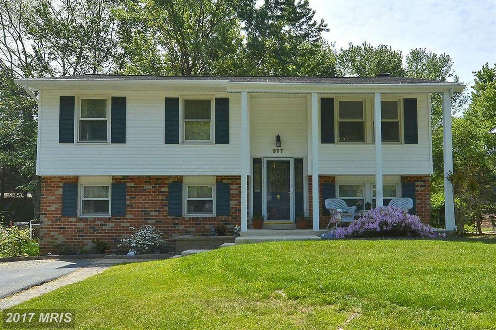 977 Fall Circle Way, Gambrills, MD 21054 - photo 1