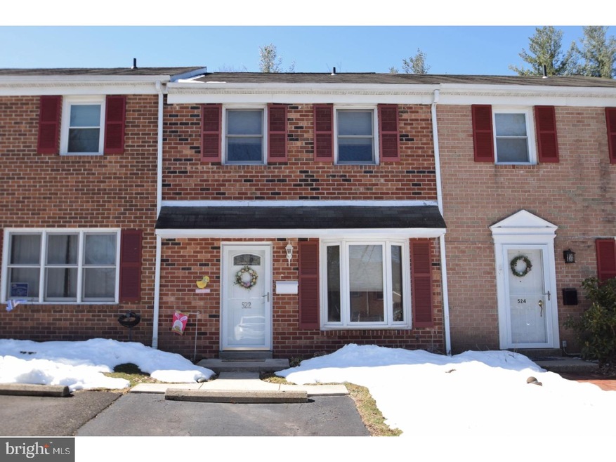 522 Barrington Ct, Sellersville, PA 18960 - photo 1