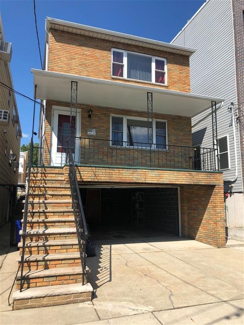 316 10th St, Union City, NJ 07087 - photo 1