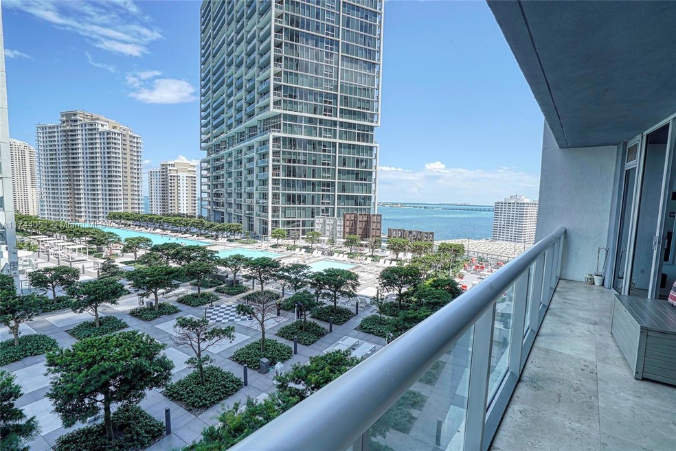 For Sale $759,999 • Co-Listing Agent