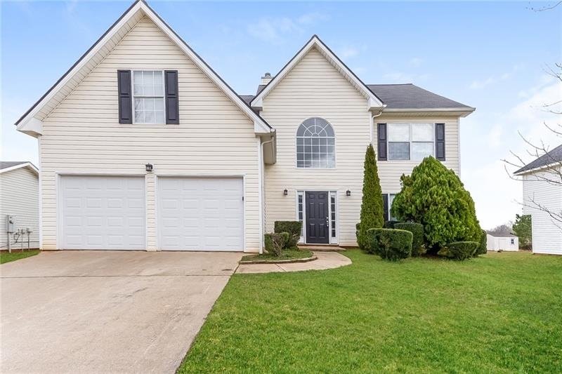 395 Creekview Blvd, Covington, GA 30016 - photo 1