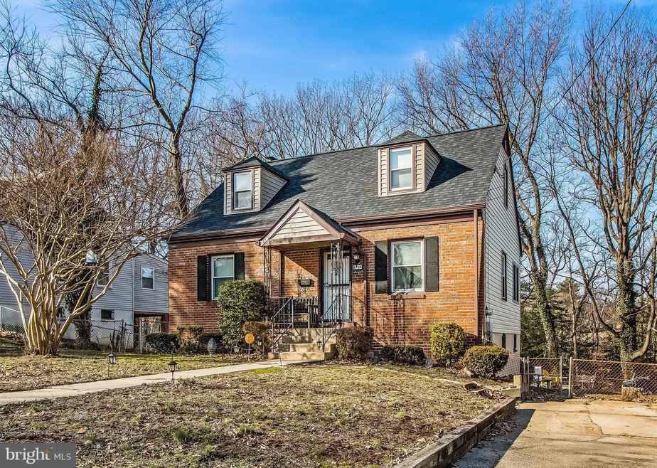 6704 Elmhurst St, District Heights, MD 20747 - photo 1