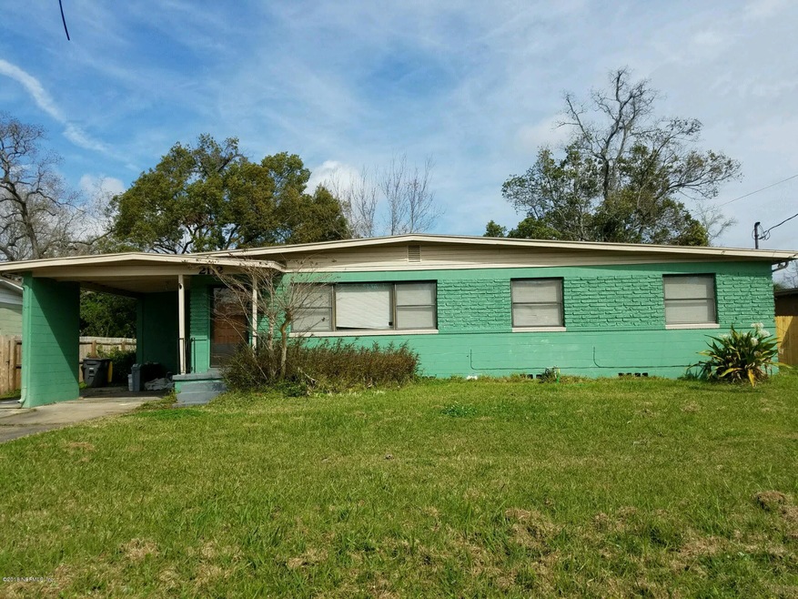 2112 Belinda Cir, Jacksonville, FL 32216 - photo 1