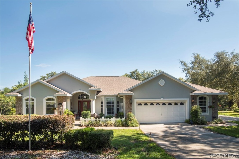 Awesome Curb Appeal!