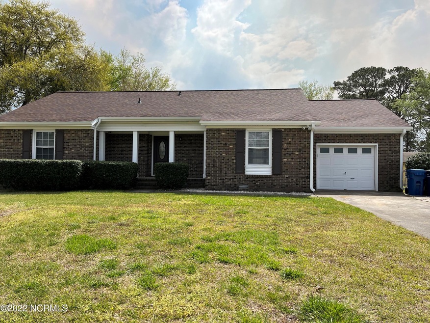 103 Ronny Ct, Jacksonville, NC 28546 - photo 1