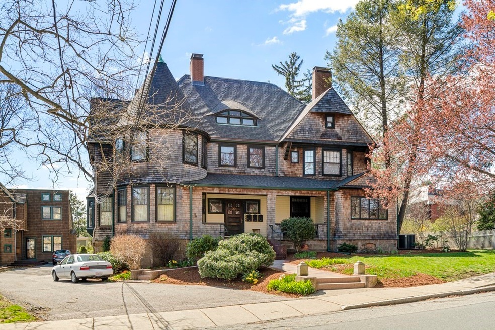 33 Washington Ave unit 2, Cambridge, MA 02140 - photo 1