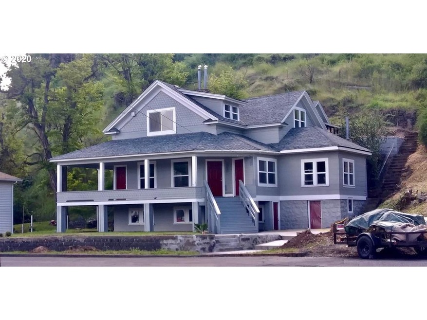 416 SW Hailey Ave, Pendleton, OR 97801 - photo 1