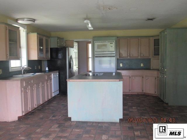 785 Neathery Rd, Grayson, LA 71435 - photo 1