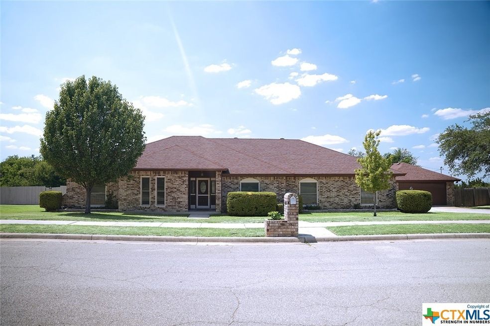 1008 Craddock St, Copperas Cove, TX 76522 - photo 1