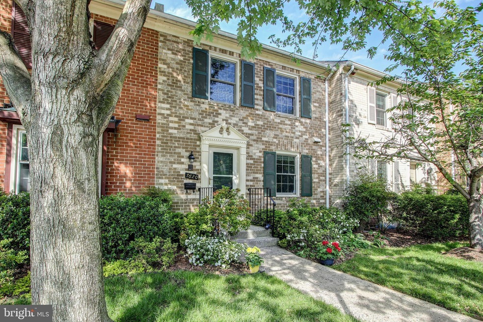 7620 Westlake Terrace unit 70, Bethesda, MD 20817 - photo 1