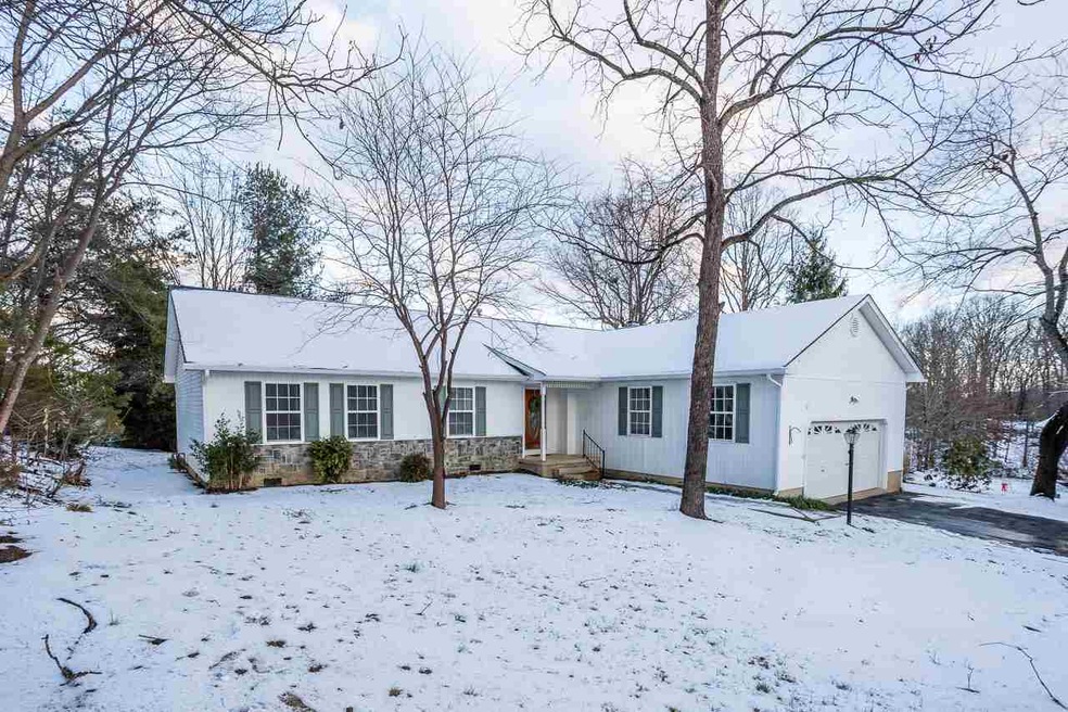 3 Fairmont Dr, Staunton, VA 24401 - photo 1